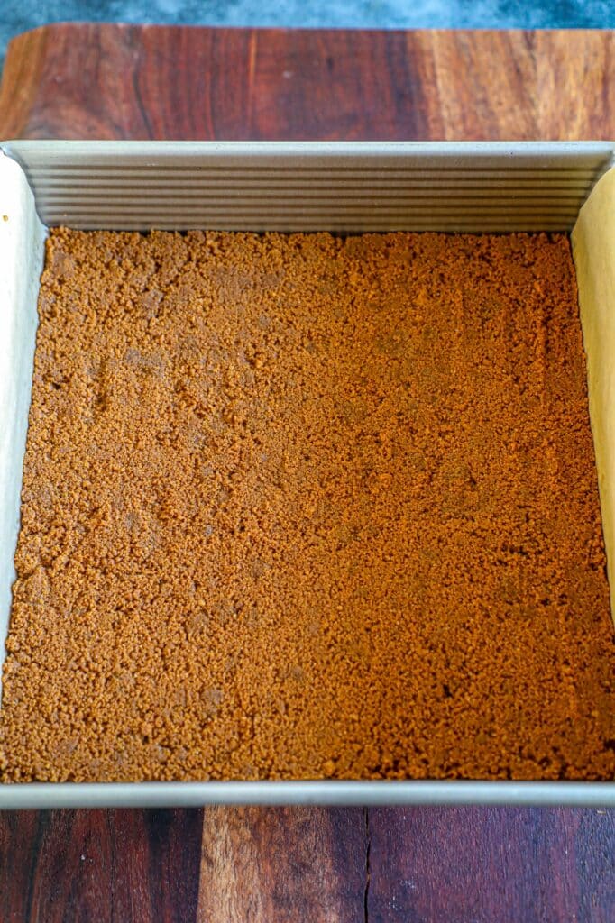 Biscoff Cookie Pie Crust in a 9x9 inch pan