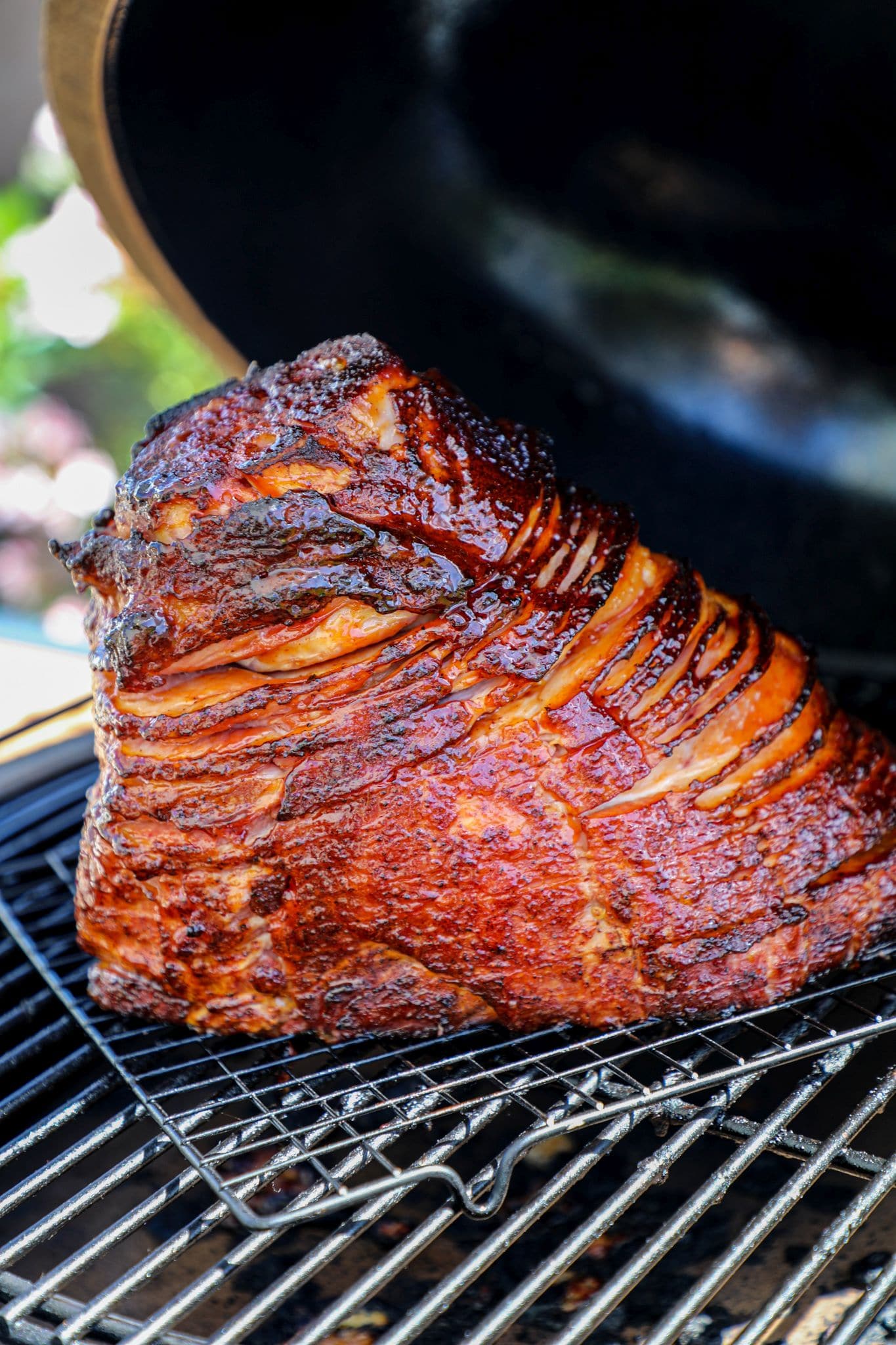 How To Smoke A Ham On The Big Green Egg