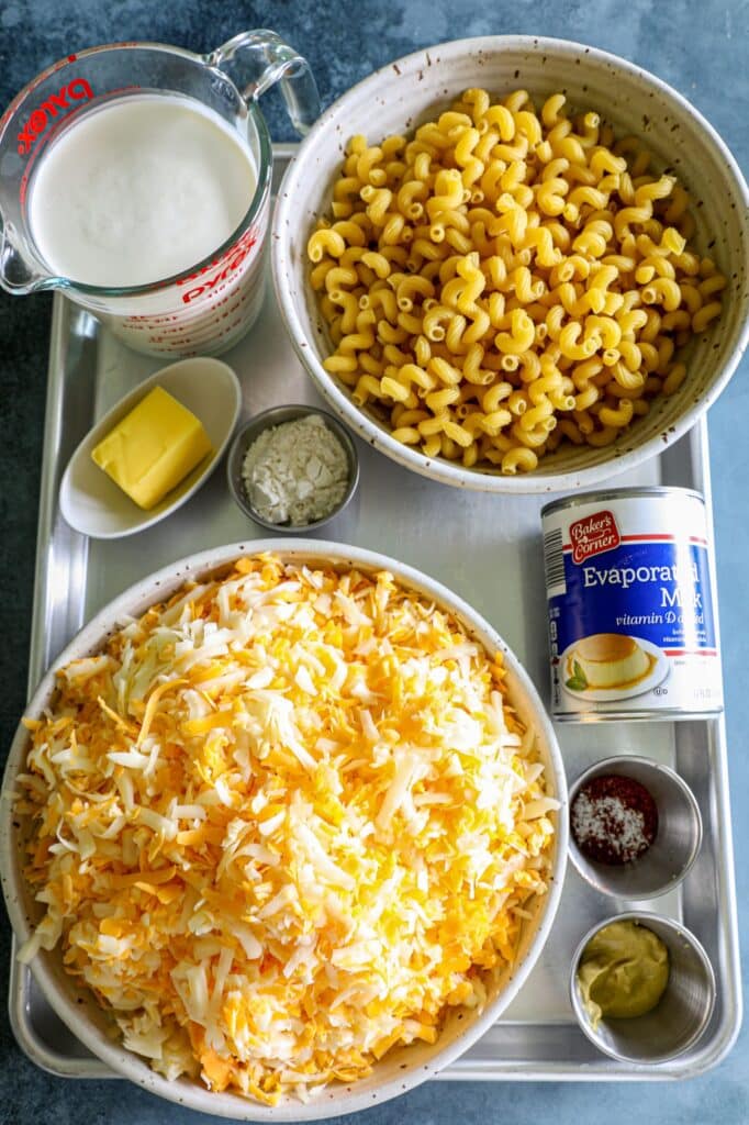 Ingredients used for smoked mac and cheese