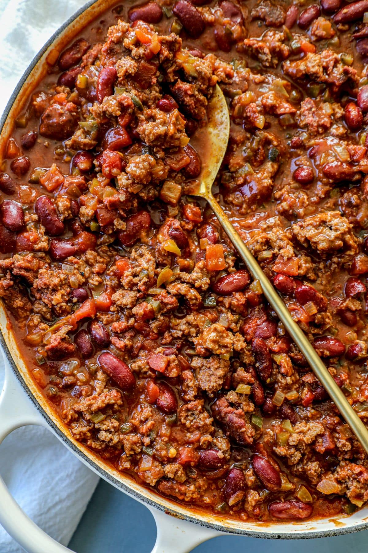 https://56d3203e.delivery.rocketcdn.me/wp-content/uploads/2022/10/Over-The-Top-Chili-Smoked-Chili-Recipe-12.jpg?utm_source=chatgpt.com