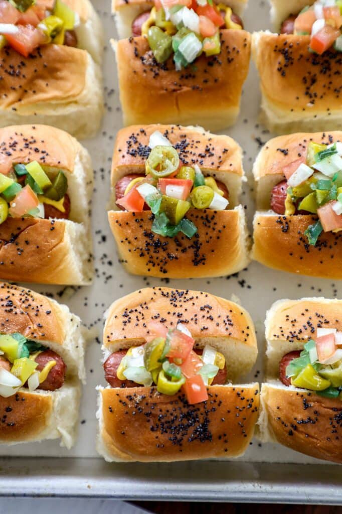 Mini Chicago Hot Dogs Sliders