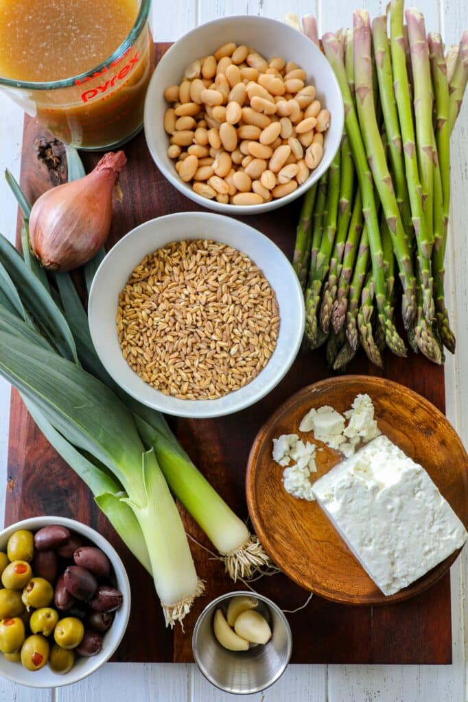 Toasted Faro and Leek Salad ingredients