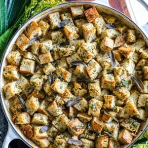 Turkey Pot Pie With Stuffing Crust
