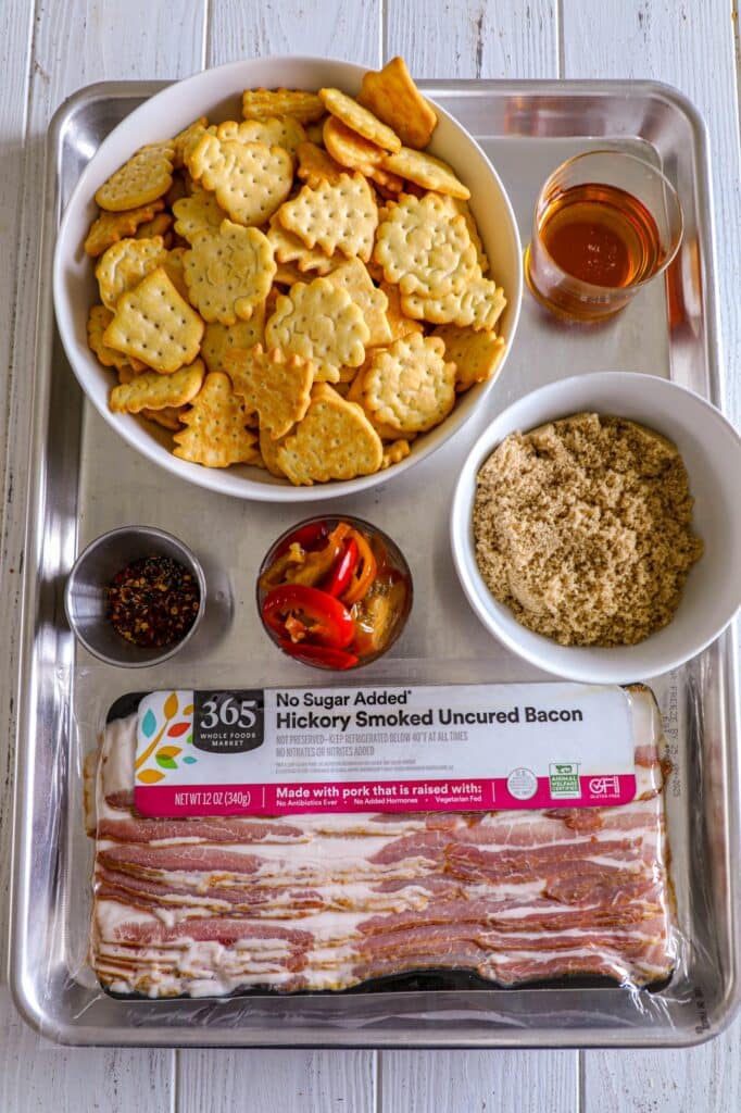 Candied Bacon Crackers Recipe ingredients