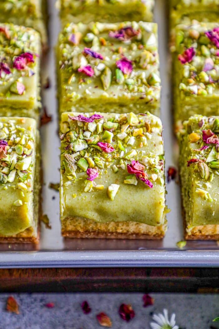 Pistachio Cheesecake Bars