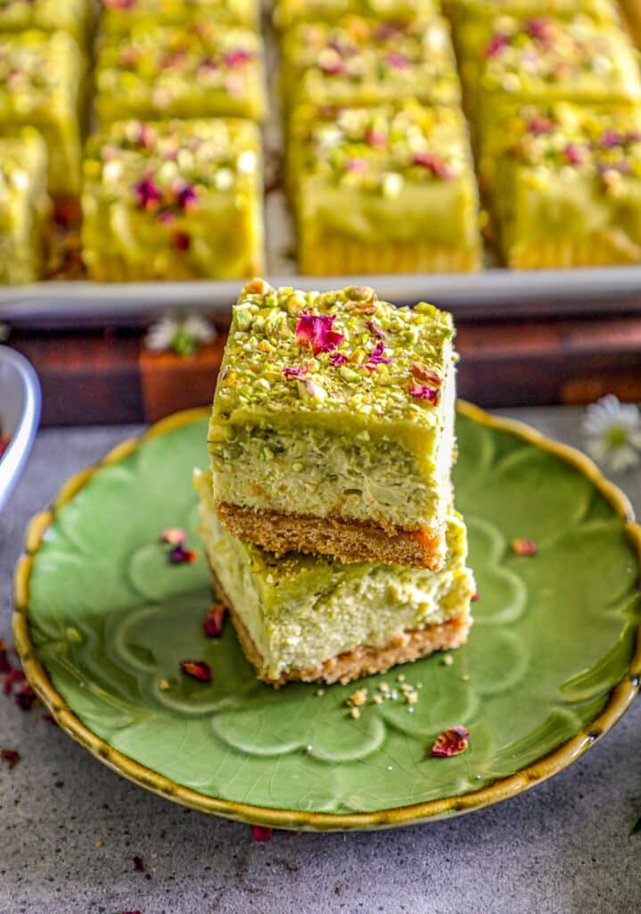 Pistachio Cheesecake Bars