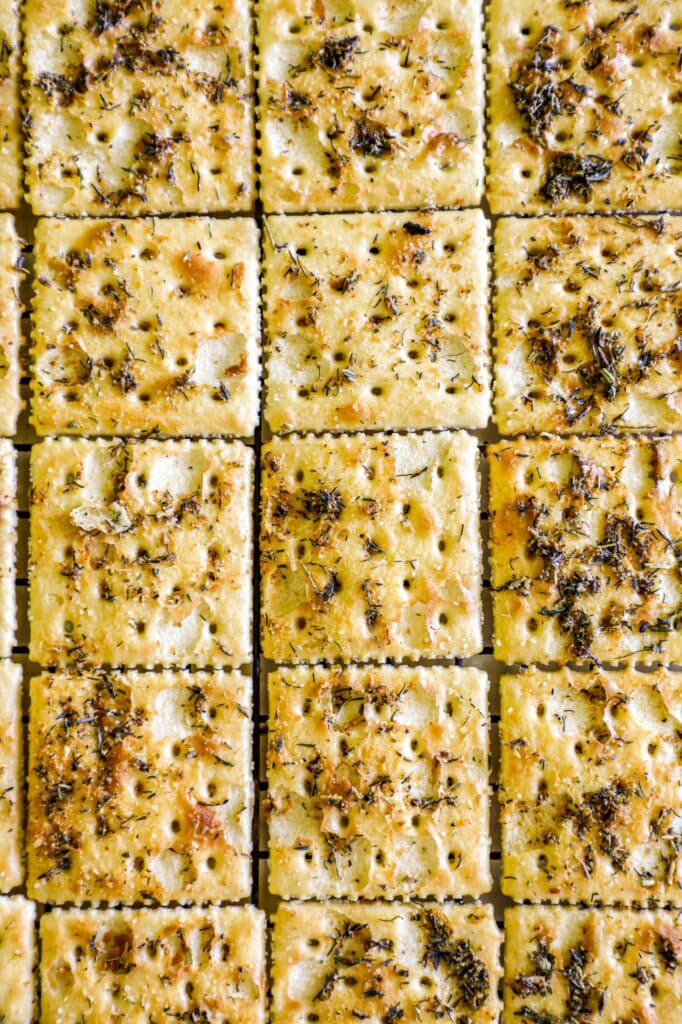Smoked Saltines Recipe