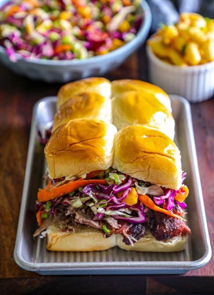 Hawaiian Roll Pulled Pork Sliders