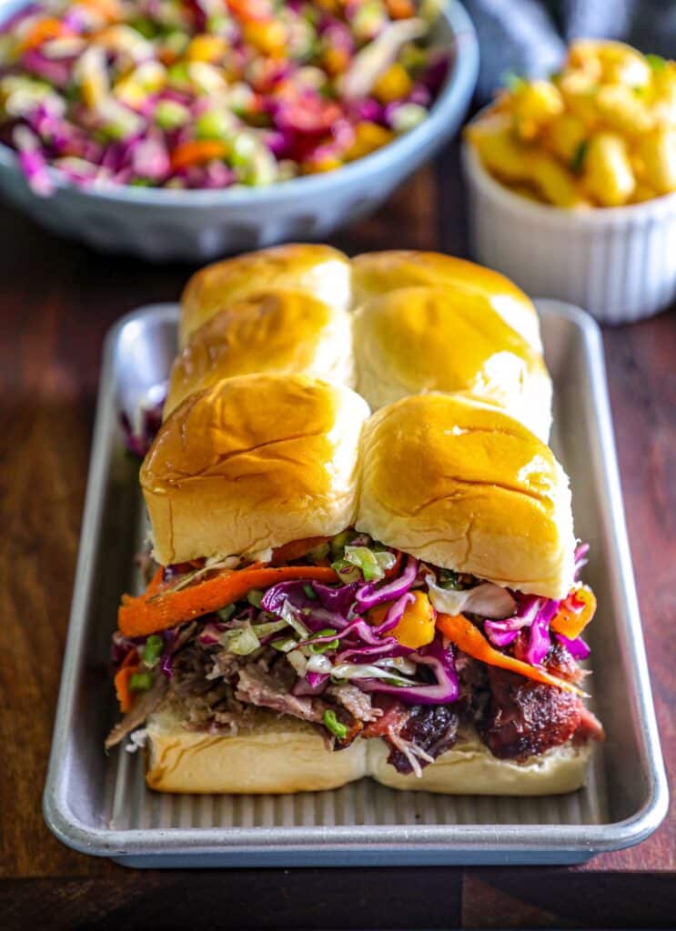 Hawaiian Roll Pulled Pork Sliders