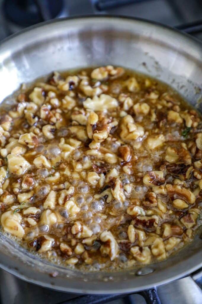 Walnut topping in a pan
