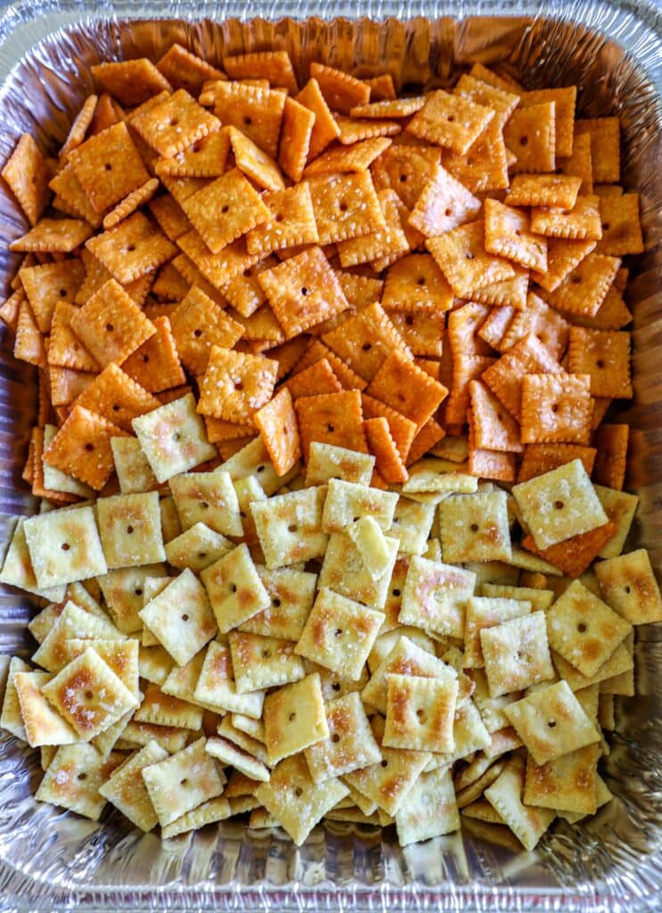 Cheddar and white cheddar cheez its in a foil pan