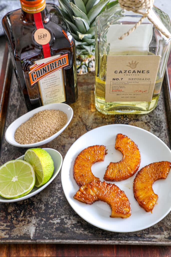 the ingredients needed to make the cocktail