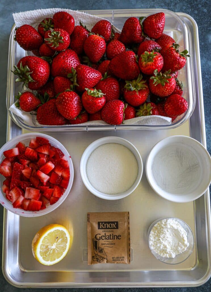 strawberry topping ingredients