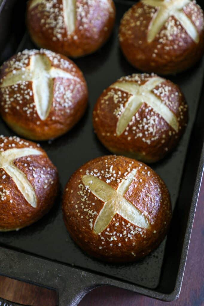 fully baked pretzel rolls