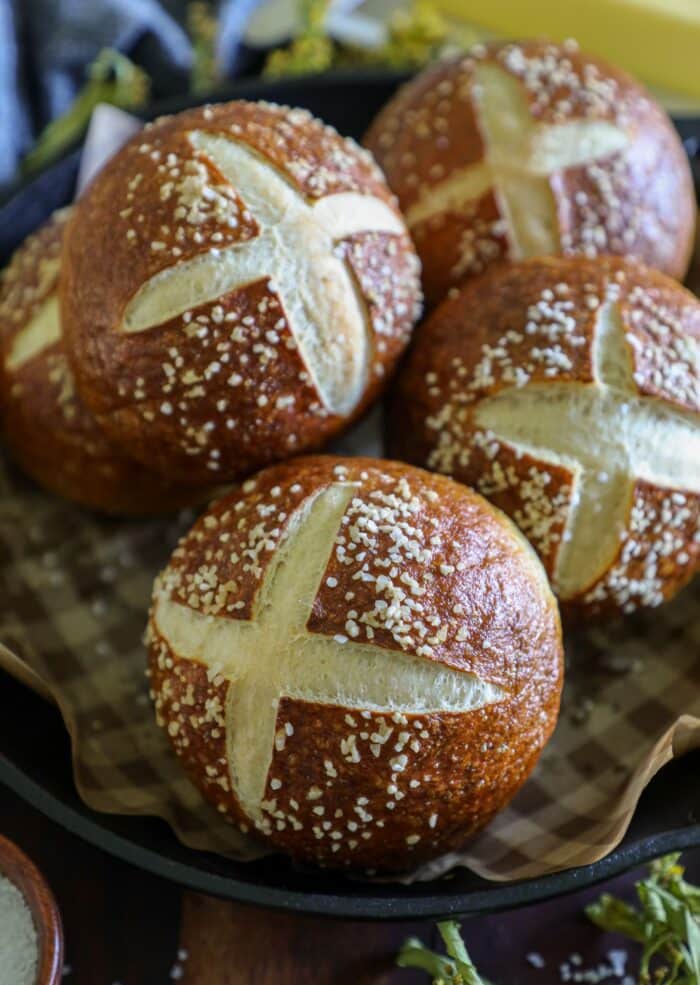 Homemade Pretzel Buns Recipe 